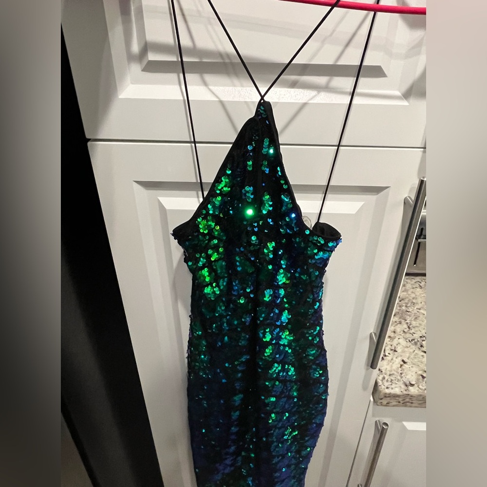 Sequins, sequins, sequins!